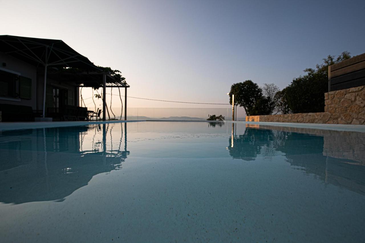 Pine House Villa Agioi Exterior foto